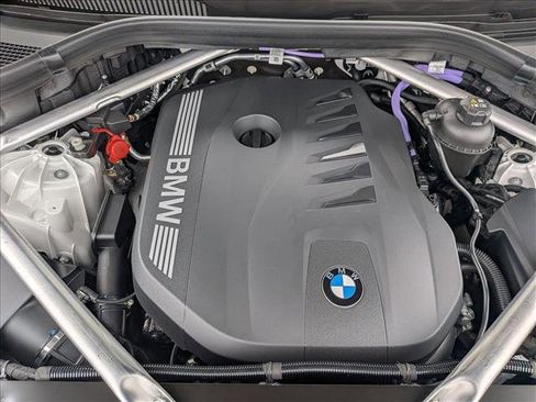 New 2026 BMW X5 xDrive40i w/ Climate Comfort Package image 18
