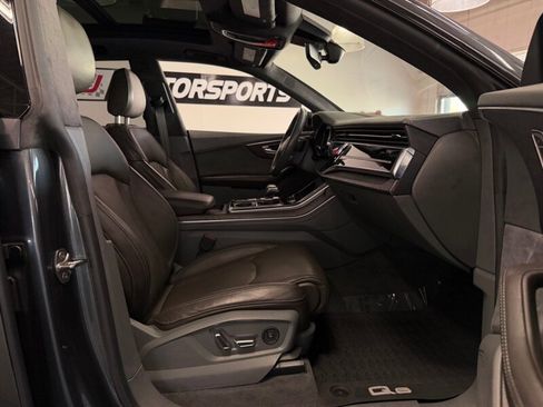 Used 2019 Audi Q8 Prestige w/ Luxury Package AWD/4WD image 46
