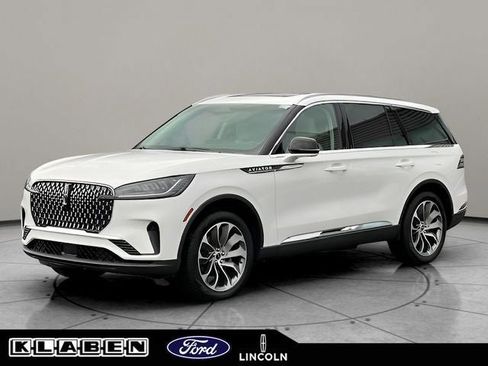 New 2026 Lincoln Aviator AWD image 1
