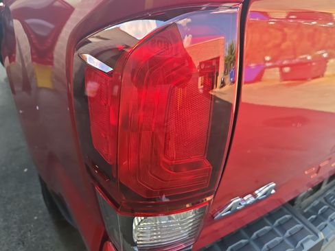 Used 2023 Toyota Tacoma SR AWD/4WD image 32