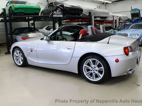 Used 2004 BMW Z4 3.0i image 4