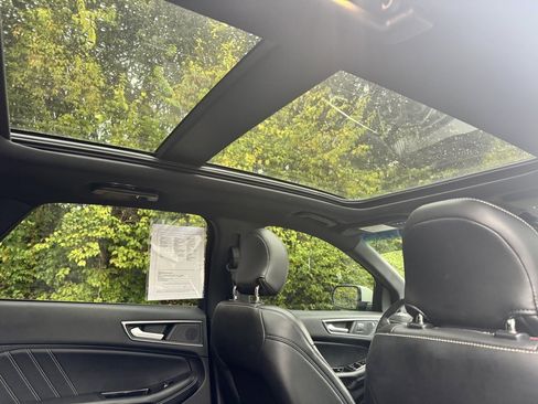 Used 2019 Ford Edge ST w/ Equipment Group 401A image 20