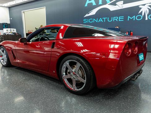 Used 2008 Chevrolet Corvette Coupe w/ Preferred Equipment Group RWD image 9