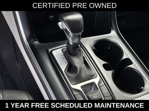 Used 2022 Kia Carnival LX FWD image 21