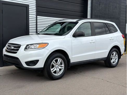 Used 2012 Hyundai Santa Fe GLS AWD/4WD image 5