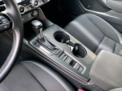 Used 2022 Honda Civic Sport image 16