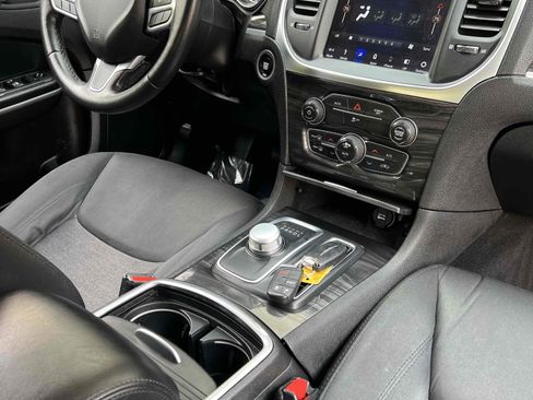 Used 2019 Chrysler 300 Touring w/ Sport Appearance Package RWD image 37