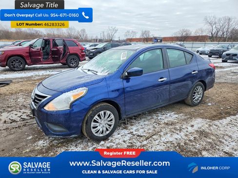 Used 2019 Nissan Versa SV image 1