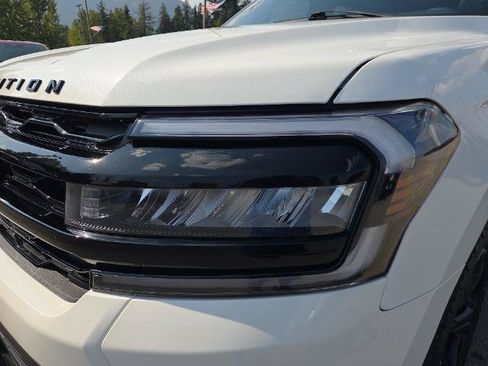 Certified 2023 Ford Expedition Limited AWD/4WD image 3