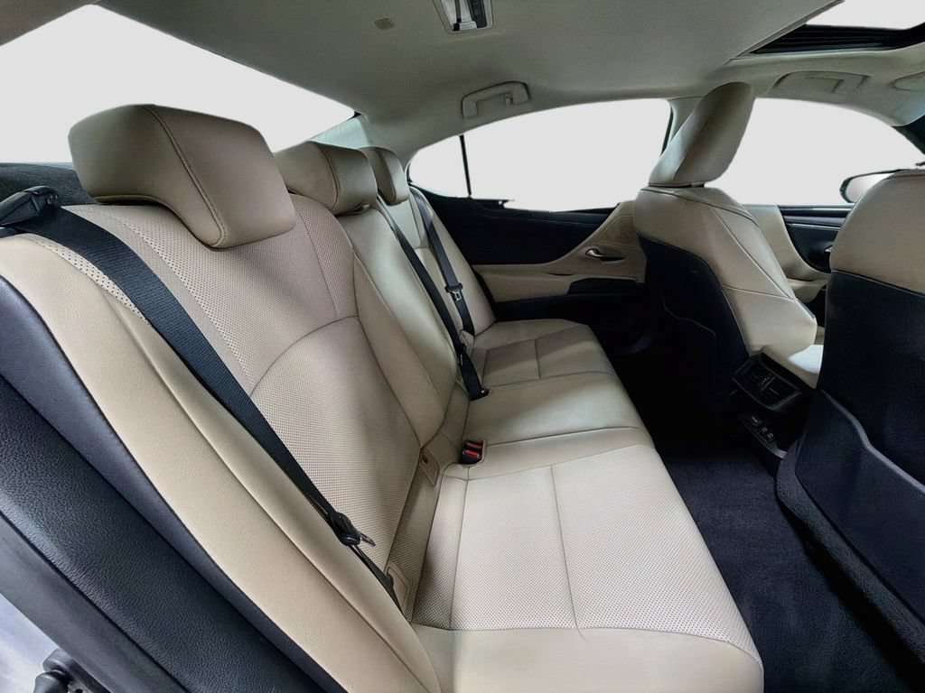 Used 2021 Lexus ES 250 w/ Premium Package AWD/4WD image 29