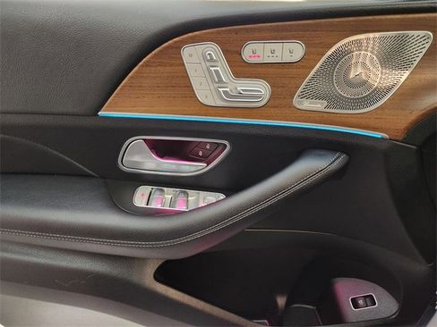 Used 2024 Mercedes-Benz GLE 350 4MATIC w/ Winter Package image 23