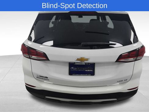 Used 2024 Chevrolet Equinox LT AWD/4WD image 4
