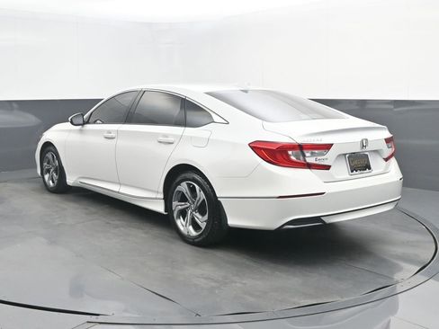 Used 2019 Honda Accord EX image 3