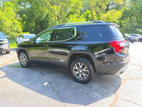 Used 2021 GMC Acadia SLE w/ Driver Convenience Package AWD/4WD image 4