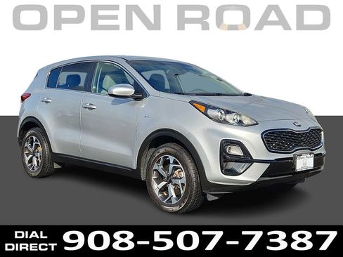 Used 2020 Kia Sportage LX image 1