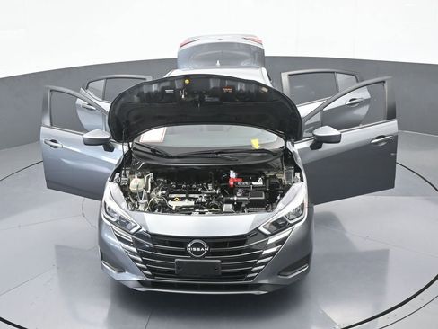 Used 2023 Nissan Versa SV image 69