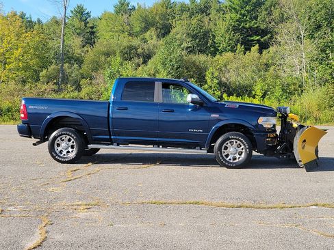 Used 2022 RAM 2500 Laramie AWD/4WD image 4