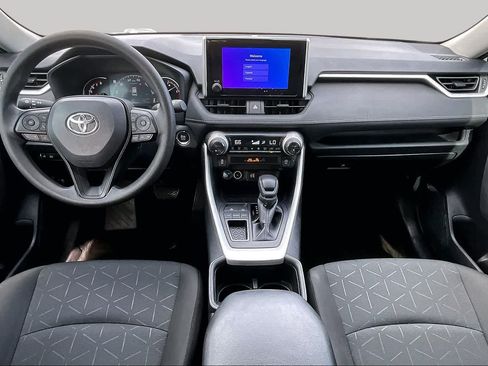 Used 2024 Toyota RAV4 XLE FWD image 15
