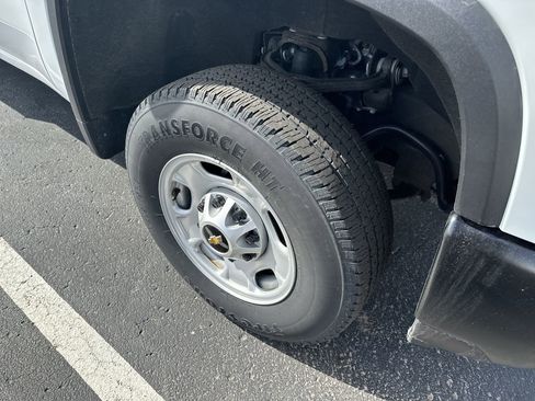 Used 2024 Chevrolet Silverado 2500 W/T w/ WT Fleet Convenience Package image 10