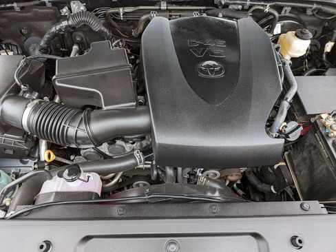 Used 2022 Toyota Tacoma SR AWD/4WD image 28