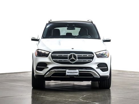 Certified 2025 Mercedes-Benz GLE 350 4MATIC image 4