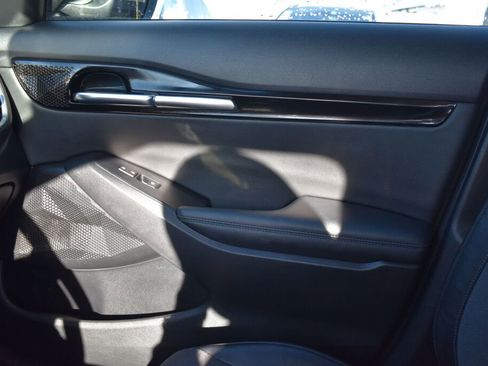 Used 2021 Kia Seltos S image 24