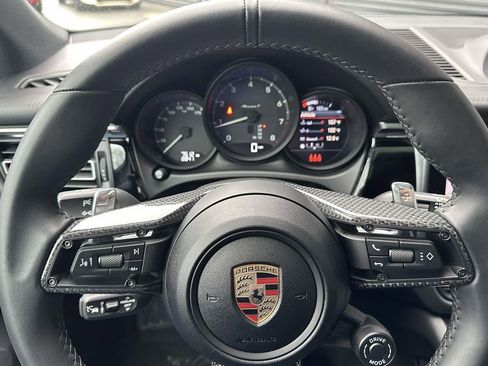 Certified 2025 Porsche Macan Turbo AWD/4WD image 20