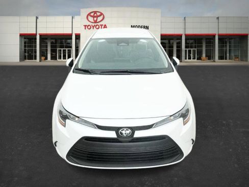 New 2026 Toyota Corolla LE image 2