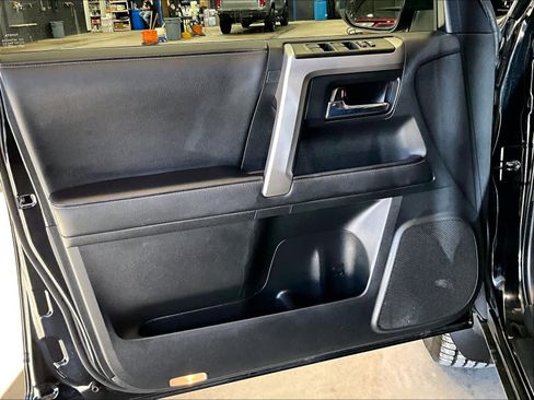 Used 2023 Toyota 4Runner SR5 Premium w/ Moonroof Package image 9