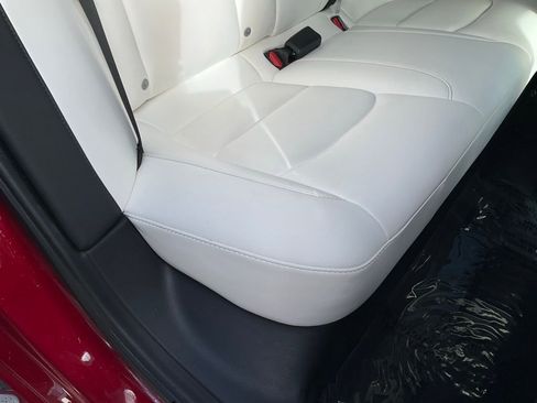 Used 2021 Tesla Model 3 Standard Range Plus image 53