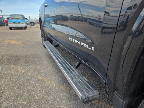 Used 2024 GMC Sierra 1500 Denali AWD/4WD image 19