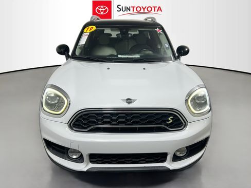 Used 2019 MINI Cooper Countryman SE w/ Convenience Package image 10
