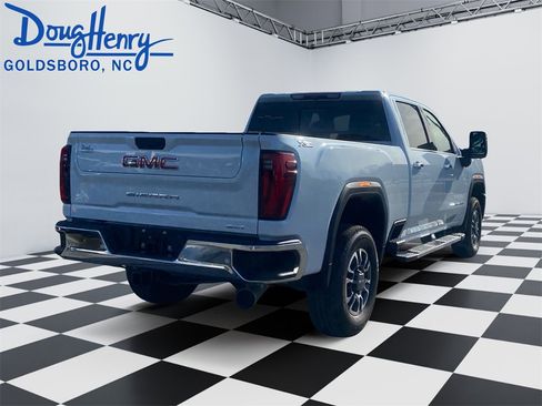 New 2026 GMC Sierra 2500 SLT w/ SLT Premium Package image 5