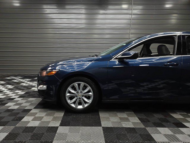 Used 2020 Chevrolet Malibu LT FWD image 38