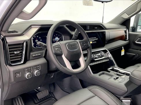 New 2026 GMC Sierra 2500 Denali w/ Denali Reserve Package image 4