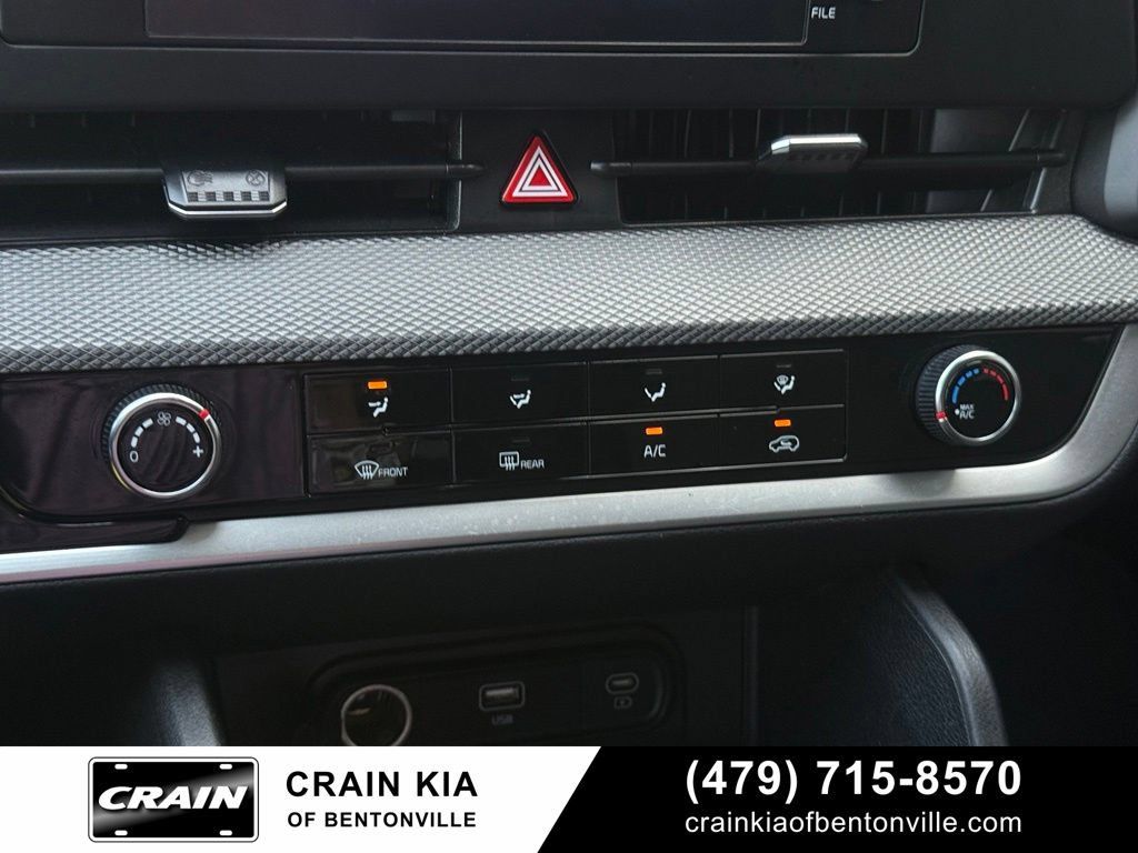 Certified 2024 Kia Sportage LX FWD image 17