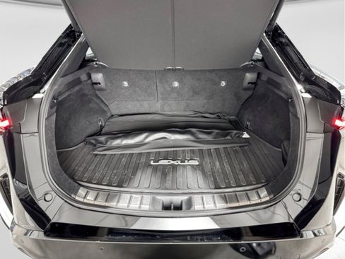Used 2025 Lexus RZ 450e AWD/4WD image 23