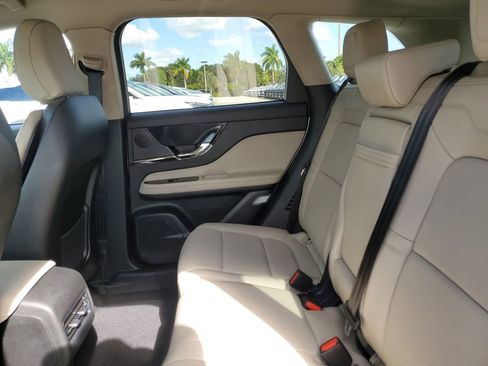 New 2026 Lincoln Corsair Reserve FWD image 11