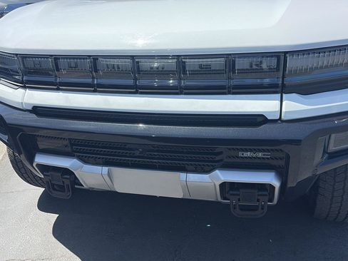 Used 2025 GMC Hummer EV 2X AWD/4WD image 10