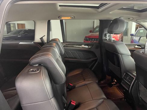 Used 2016 Mercedes-Benz GL 450 4MATIC image 27