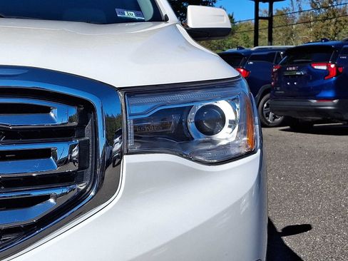 Used 2019 GMC Acadia SLT w/ LPO, Floor Liner Package image 11