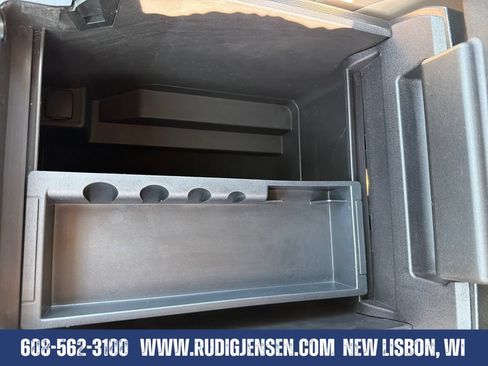 Used 2024 Ford Expedition Max XLT AWD/4WD image 25