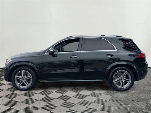Used 2025 Mercedes-Benz GLE 580 4MATIC image 11
