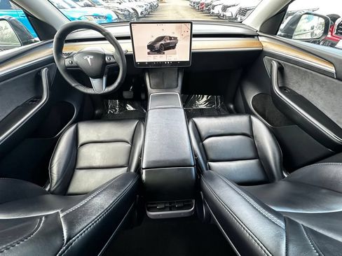 Used 2023 Tesla Model Y Long Range AWD/4WD image 15