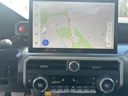 Used 2025 Toyota Tacoma TRD Off-Road w/ TRD Off Road Premium Package image 29