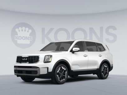 Used 2024 Kia Telluride EX w/ EX Captain's Chair Package