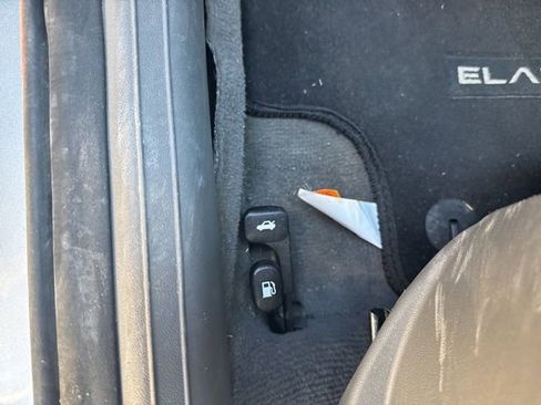 Used 2023 Hyundai Elantra SEL w/ Convenience Package image 31