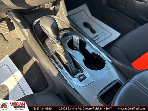 Used 2023 Chevrolet Malibu LT image 17