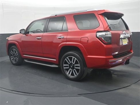 Used 2021 Toyota 4Runner Limited image 5