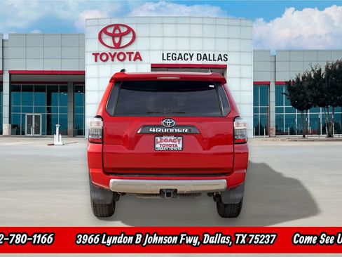 Used 2021 Toyota 4Runner TRD Off-Road Premium image 9
